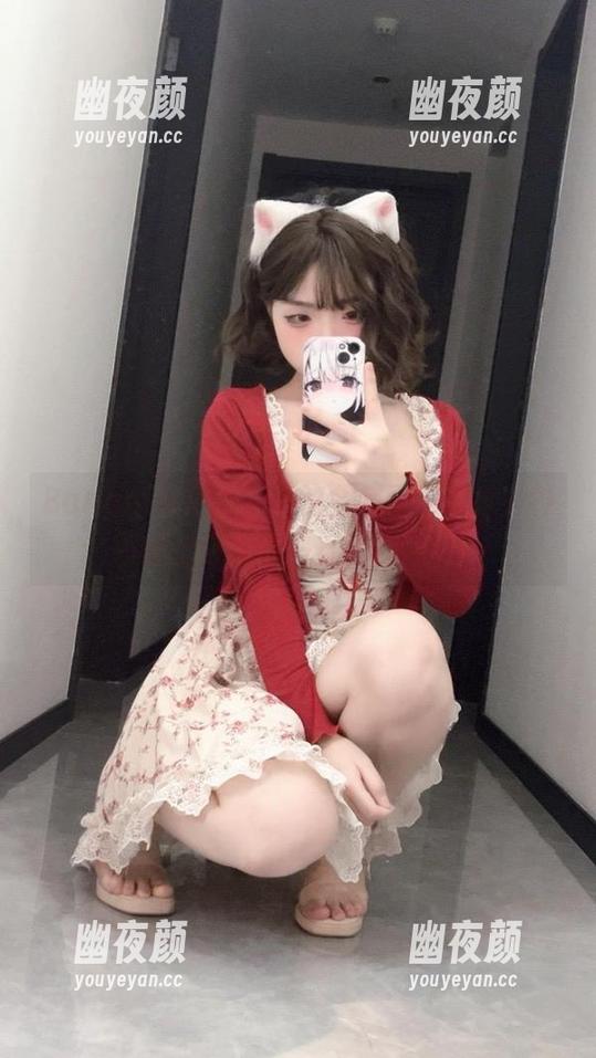 Bangni邦尼 Bangni邦尼办公室的全套图包,真有种不想上班就能一直看的冲动。