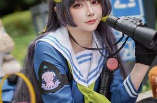 这高清双人套图中,Halo_酱的表情,论撩人功力我只服她!