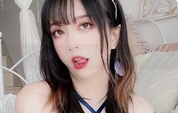 当Leah梓未和私蜜助理碰撞:套图里藏着什么呢?