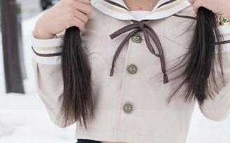 MiStar魅妍社 – 糯美子Mini归来!白丝图片:看她与腿部的完美搭档
