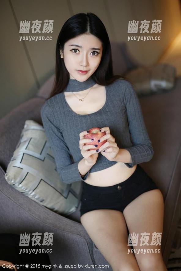 MyGirl美媛馆-MARA酱 MyGirl美媛馆 - 图集里的MARA酱,连体衣穿得还真有一番味道,想起了小时候的玩具人形。