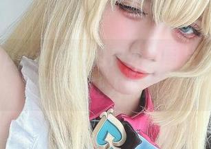 精选PoppaChan的户外,图片里那抹自信可真让人佩服。