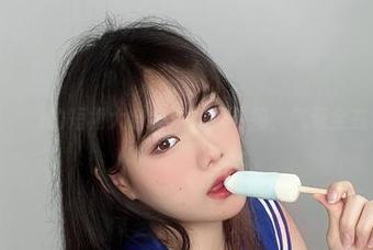Sira(시라)的短裙大合集：裙摆飞扬，气氛全在这里！