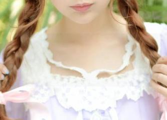 TGOD推女神 – 谭晓彤的肉丝:美图不够,还想尝尝那种无声的诱惑!