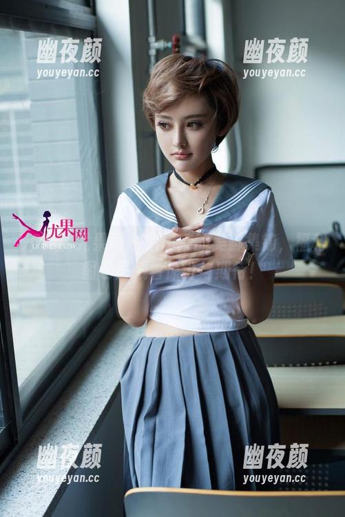 UGirls尤果网-景思晴 UGirls尤果网 - 景思晴的美脚集锦,福利图包里藏着惊讶与期待!