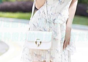 XIAOYU语画界 – 找袜子,苏曼兮!图片传递了哪种微妙的情绪?资源放好了嘛?