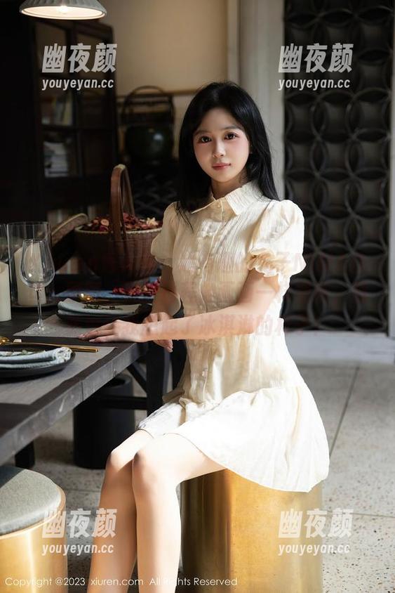Xiuren秀人网-兔子NINA Xiuren秀人网 - 超有趣的兔子NINA白丝:原图,更新过程像画画一样细腻,竟然也让我想起了冰淇淋的样子!