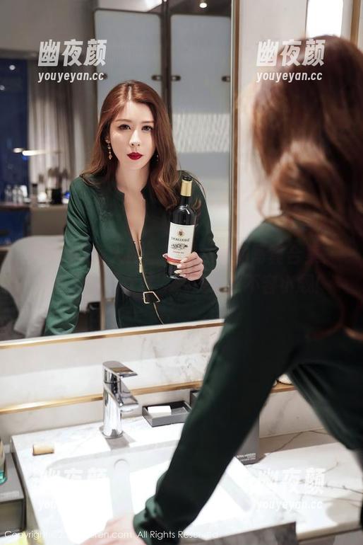 Xiuren秀人网 - 不明觉厉的写真合集，周慕汐的‘女孩’气质果然不容小觑！