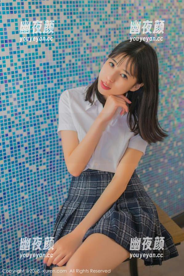 Xiuren秀人网 - 李丽莎出招了，带来属于她的甜心作品，快来围观这份“蜜糖”吧！