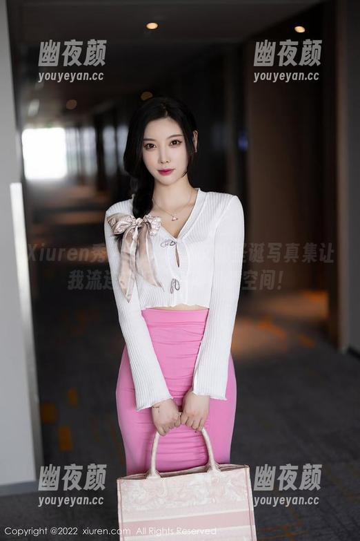 Xiuren秀人网 - 林文文的圣诞写真集让我流连忘返，高清如梦空间！