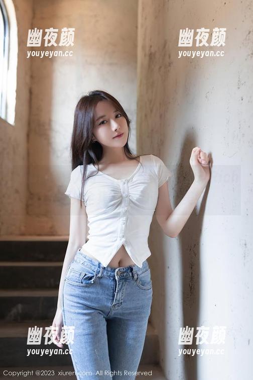 Xiuren秀人网-柚琪Rich Xiuren秀人网 - 摆盘与姿态,柚琪Rich的厨娘全集写真,模糊而美好