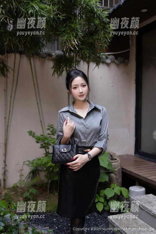 Xiuren秀人网-王雅姗是我 Xiuren秀人网 - 不得不说,王雅姗是我的纯白图片有点儿太克制了,像是在给我上美学课。