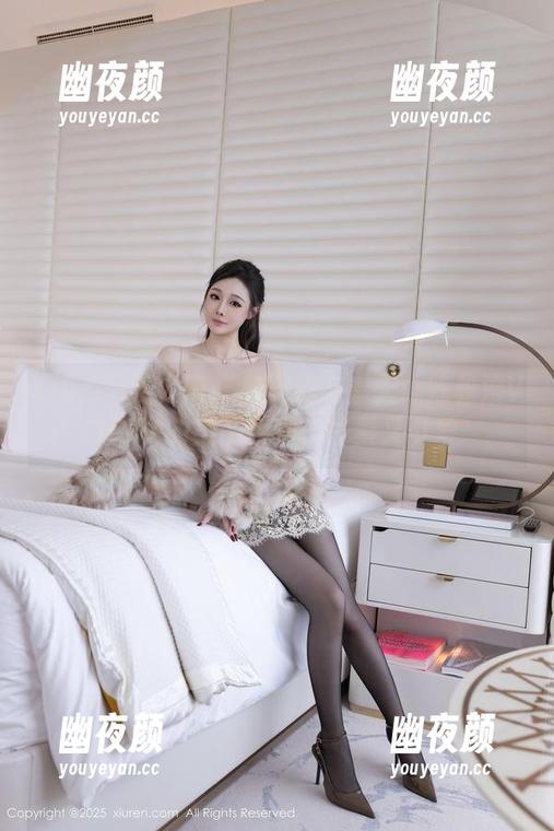Xiuren秀人网-陈雅漫VICKY Xiuren秀人网 - 校服也有春天:陈雅漫VICKY的美图合集,害羞又可爱