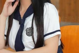 Xiuren秀人网 – 如何把麻布学妹的日常变成你的壁纸？这就来啦！