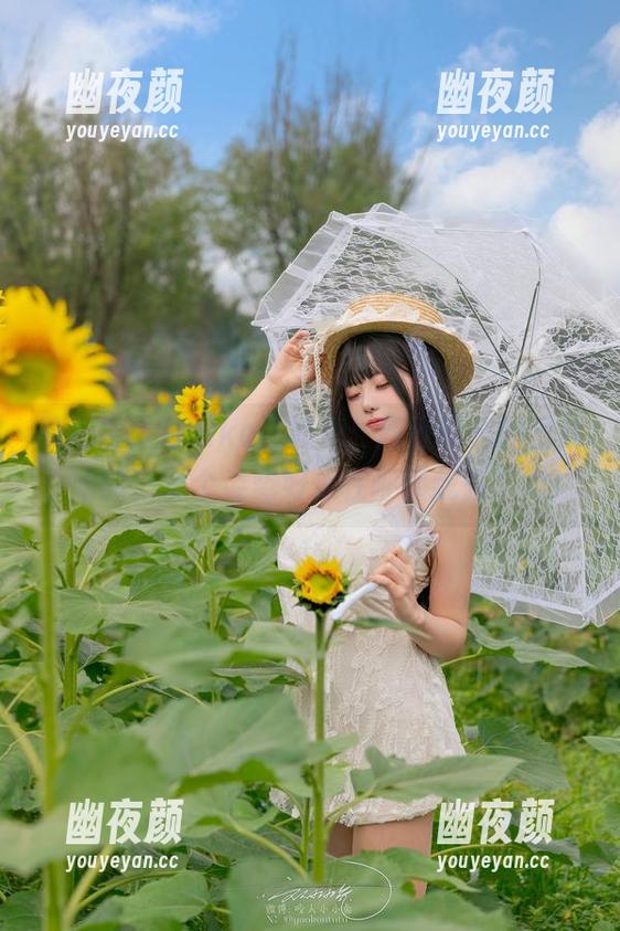 Yiko湿润兔 最近看到的Yiko湿润兔,新番动感的图片,哈哈,那个姿势好像在呼唤我去跳舞!