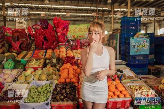 aiss-索菲 aiss - 这腿谁不爱?索菲的观察笔记:精选“人人都爱长腿妹纸”!