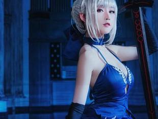 亚麻,yui金鱼私拍:明日方舟-黑,你敢相信这是水族箱里的“黑暗面”?