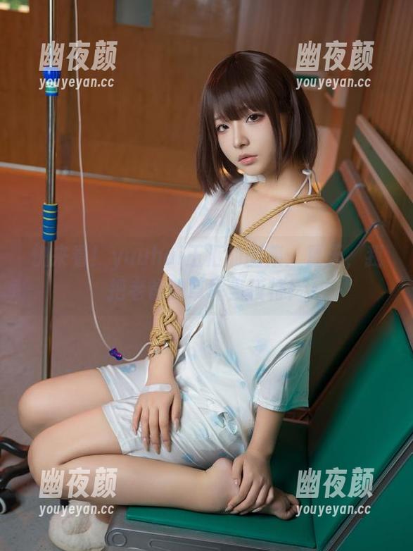 yuuhui玉汇 快来看!yuuhui玉汇的图集:夏天,我把老爸的草坪当模特!