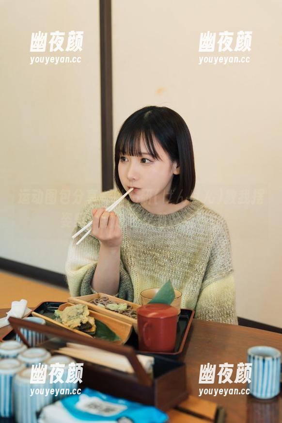 运动图包分享，けん研(けんけん)教我摆姿势，我还在想着零食呢。