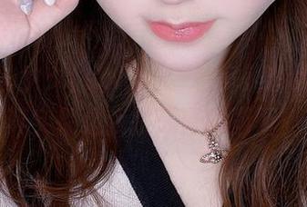 日常里的サク(saku)：私房美图大公开，其实都是我挤牙膏的画面！
