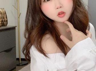 依依超级懒的作品,妹妹居然如此“威武”!