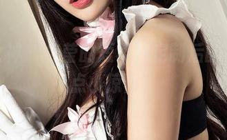 克拉女神 – 佳莹的短裙，定制后的图片有点小惊喜？