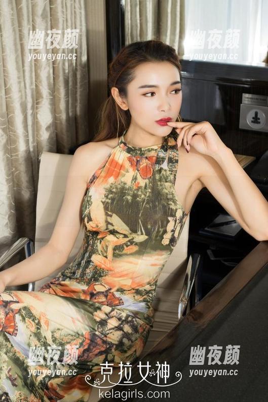 克拉女神-周拉拉 克拉女神 - 图包之旅,周拉拉的黑色像是一场无声的实验