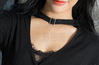 克拉女神 – 嘉萌的萌妹人字拖：私拍合集新定义，人字拖也是能发光的！