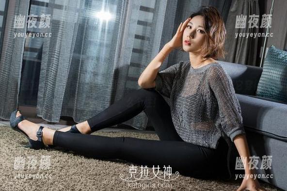 克拉女神-苏可可 克拉女神 - 更新的毛衣图集,我真的没想过苏可可能把它穿得这么个性!