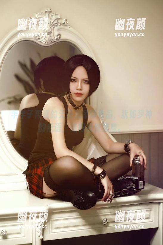 半半子 半半子再现的无圣光吊带作品,犹如梦神的低语,迷得我快窒息。
