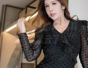 嗲囡囡 – 看着江念鱼的JK写真,脑海里开始飘云了