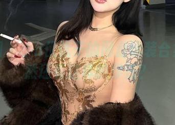 微密圈 – 小u优优子的网盘泳装合集:竟然还有这样的穿法?