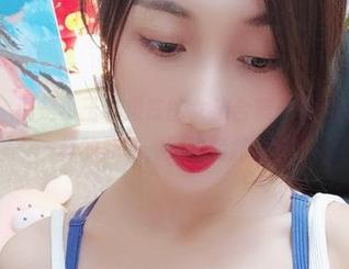 微密圈 – 说是小玉吃果冻的女孩合集,没有圣光,不一样的韵味,她这套路厉害。