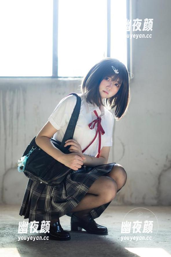 少女秩序-小满 少女秩序 - 小满的高跟鞋合集,踩出你的夏日风情?