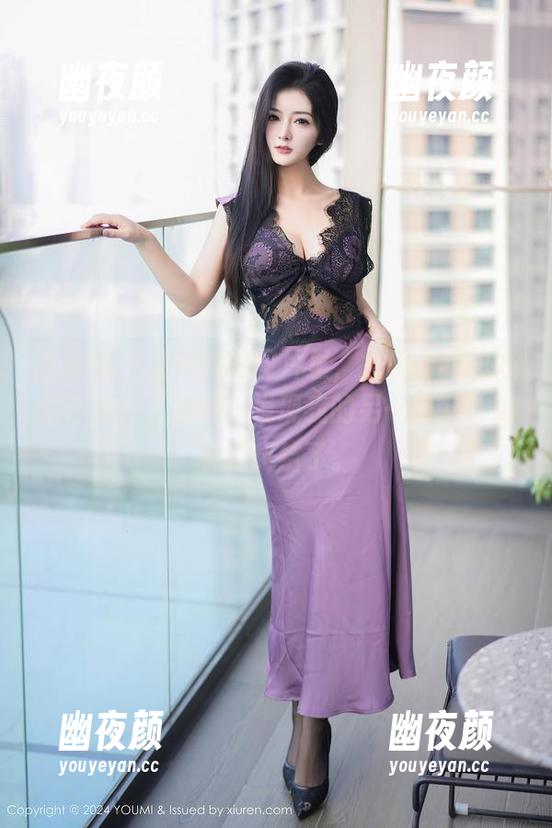 尤蜜荟 - 兔女郎的图片里，允尔的眼神好像在说：“来吧，发现我的另一面。”越看越纠结了。
