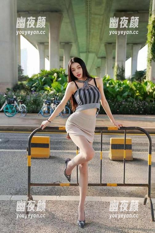 徐珺大哥 微密圈 - 徐珺大哥带你扫荡修女的无圣光宇宙,图片就像是个密钥。