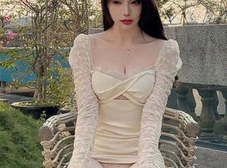 微密圈 – 徐莉芝Booty的纯白美图,很纯,很白,但多看几眼又开始想入非非了。