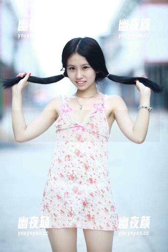 推女神-谢忱倬 推女神 - 谢忱倬的美足精选:这感觉像是“我现在就要带你去旅行”!