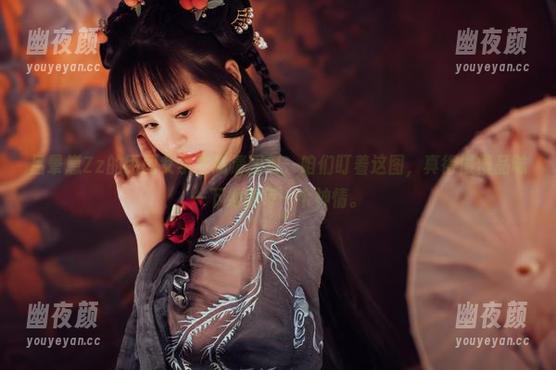 晕崽Zz 吕晕崽Zz的民国女学生高清图包,咱们盯着这图,真得慢慢品味一下她的每一个神情。