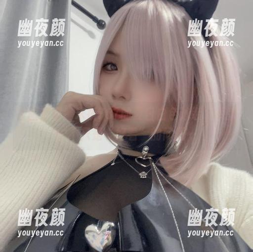 末夜787 套图警报!末夜787的夏日白色泳装,妥妥的不只是“好看”的问题…