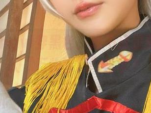 杨衣yangyi穿黑色,难不成是要把我引入“万物皆黑”哲学?