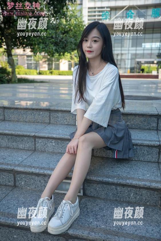 梦丝女神-乔儿 梦丝女神 - 最新图片爆出,乔儿的舞蹈服搭配黑色丝袜,梦中的偶像都要抄袭她了吧?