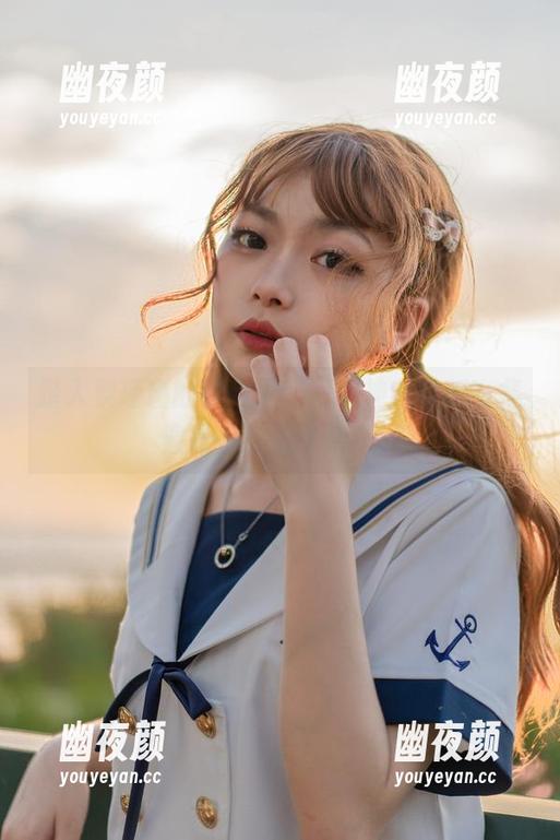梨瑾瑾 踏入梨瑾瑾的幼稚园,那个神秘壁纸合集像是在偷懒等风来!