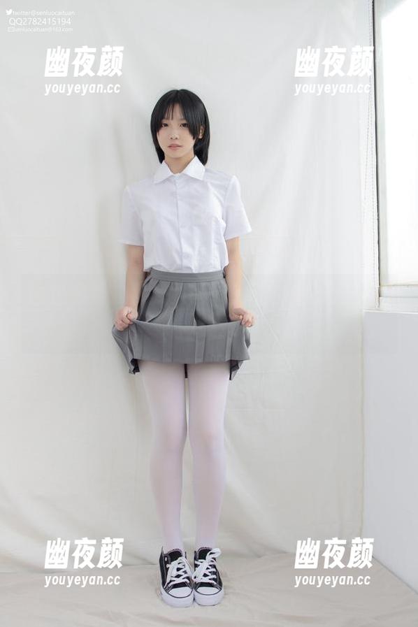 森萝财团 图包福利:森萝财团带你看白丝美足少女,眼福满满