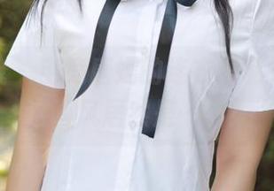 模范学院 – 电竞唐嫣的连衣裙私拍神器,这画风居然是……?