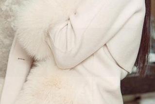 爱尤物 – 刘瑾希的棉袜写真集,真的只是袜子吗?别的不说,再看几眼。