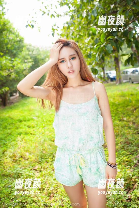 爱蜜社-兜豆靓Youlina 爱蜜社 - 对不起,我被兜豆靓Youlina的棉袜彻底击中——请看原图