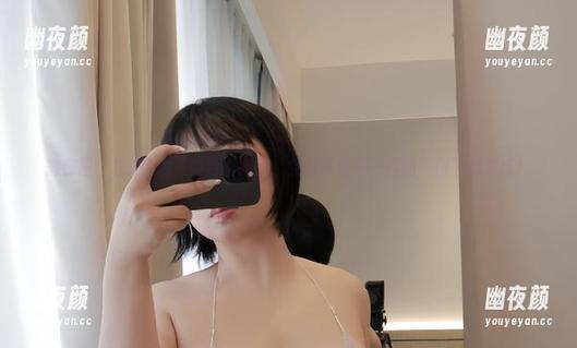 微密圈 - 瑜瑾u的“肉色”套图，免费送你不一样的“肉”体美感！