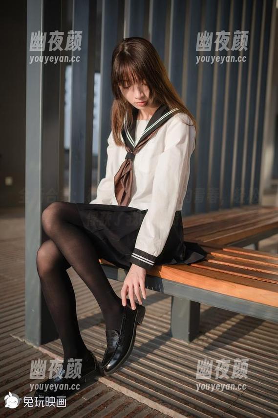祖木子 全新合集:祖木子给学妹画的青春,轻松俘获了我的视线。