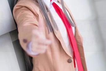 被神探火狸狸的丝袜写真震撼了,图包里的一切都透着些微的撩拨!